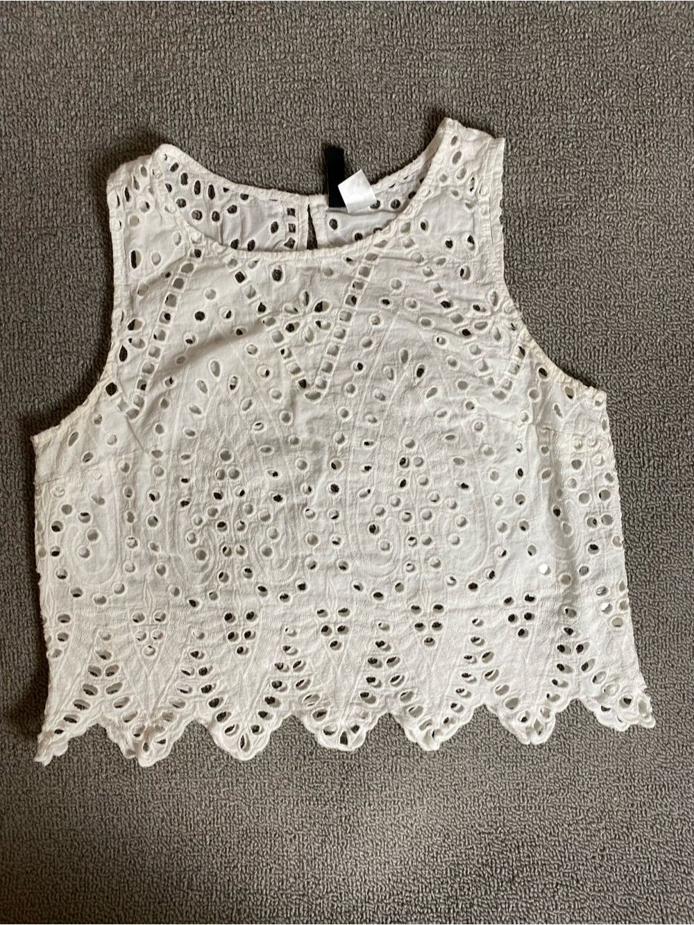 H&M Divided Eyelet Lace Crop Tank Top- Coastal Beach Summer Coverup 100% Cotton